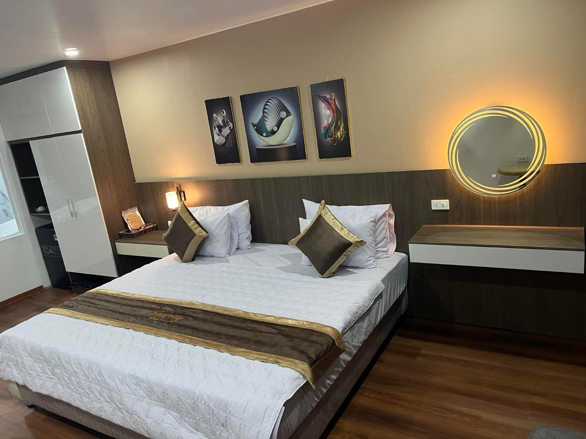Luxury Hotel 2 Hp- By Bay Luxury Хайфонг Екстериор снимка
